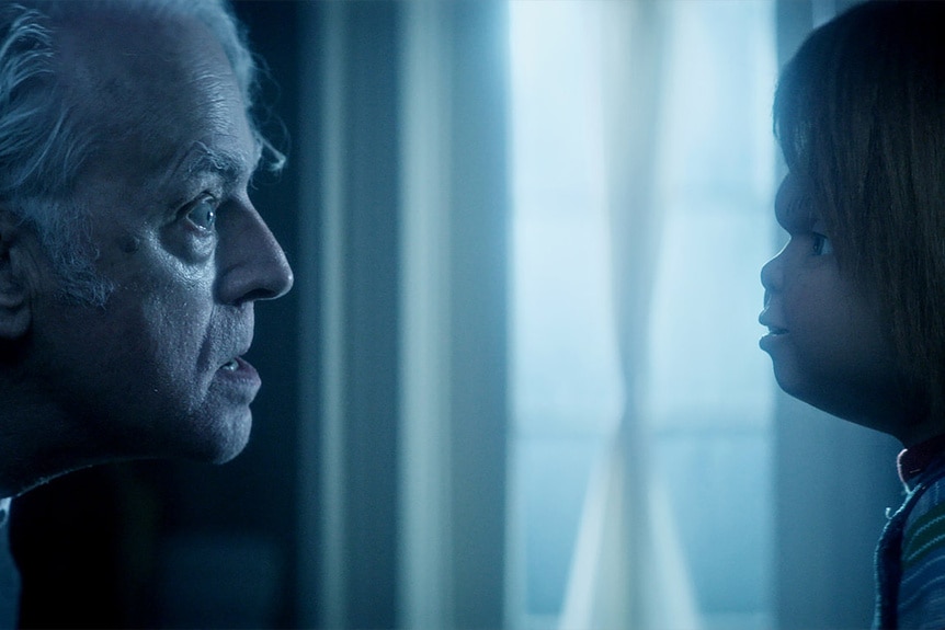 Charles Lee Ray faces Chucky in Chucky Episode 307.